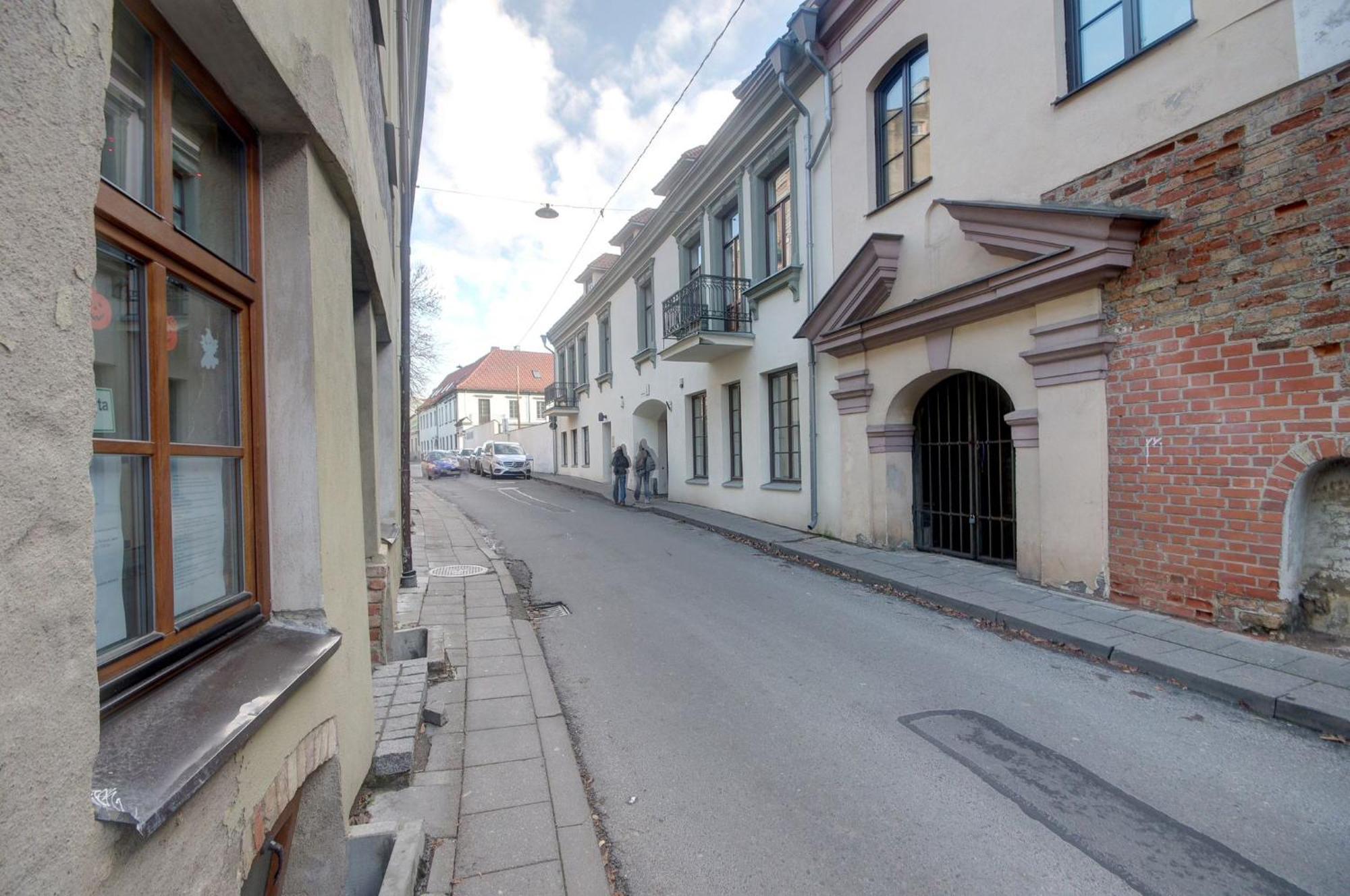 Historical Apartments X Free Parking Self Check In 24X7 By H&H VNO Eksteriør bilde